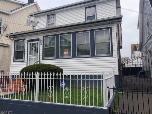 194 Isabella Ave, Irvington, NJ 07111-2702