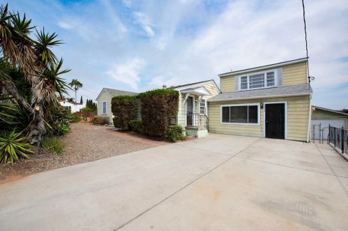 7774 Mount Vernon St, Lemon Grove, CA 91945-2915