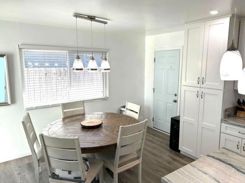 4084 Mira Costa St, Oceanside, CA 92056-4610
