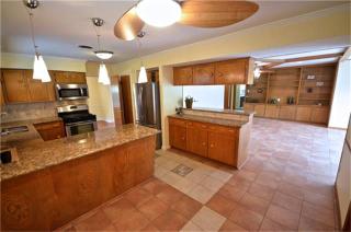 4309 Kingfisher Dr, Houston TX  77035-5107 exterior