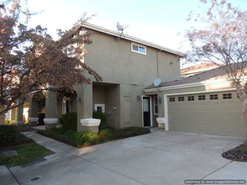319 Marsalla Dr, Folsom, CA 95630-7202