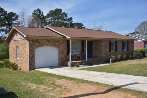 65 University Dr, Ladson, SC 29456-3323