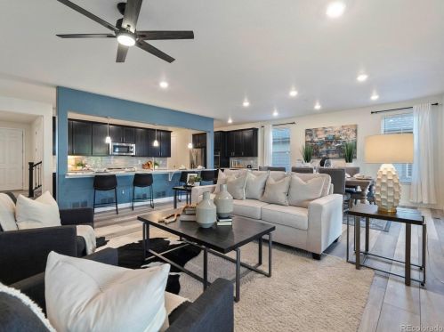 8762 Wenatchee Ct, Aurora, CO 80016