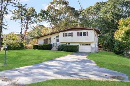 7 Urso Dr, Westerly, RI 02891-3838
