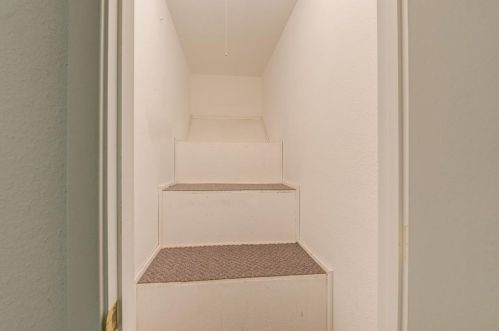 46 Ivy Ct, Conroe TX  77304-1205 exterior