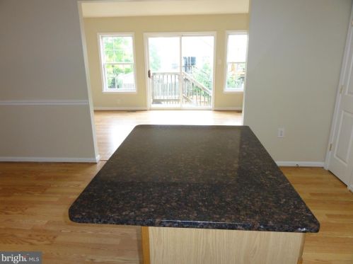 22 Crawford Dr, Charles Town WV 25414-6502 exterior