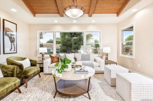 3701 Cedarbrae Ln, San Diego, CA 92106-3216