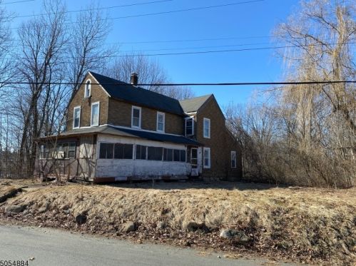 33 Old Budd Lake Rd, Mount Olive, NJ 07828-1809