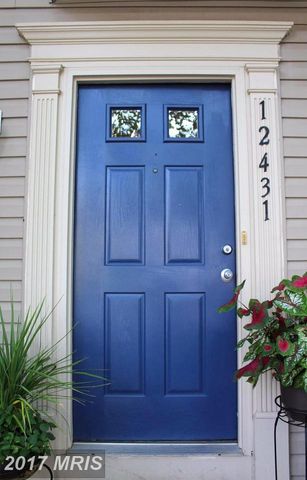 12431 Selkirk Cir, Bristow, VA 20136-3076
