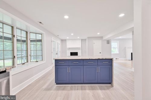 255 Hopkins Rd, Haddonfield NJ 08033-3062 exterior