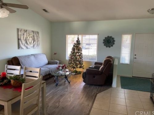1932 Vosburg Ct, San Jacinto, CA 92583-6026