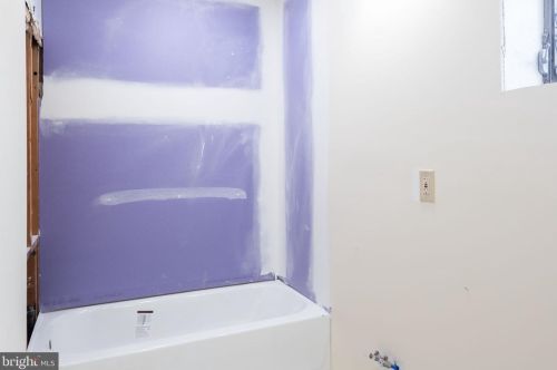 1435 Juniper St, Philadelphia PA 19147-4924 exterior