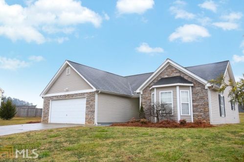 223 Sunlight Cv, Temple, GA 30179-6526