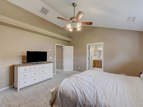 324 Timbercreek Ct, Princeton TX 75407-5738 exterior