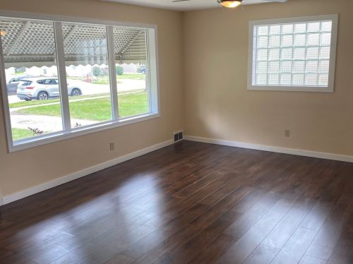 511 Catherine St, Joliet, IL 60435-5859