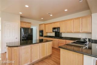 2537 Lockerbie St, Henderson NV  89044-4401 exterior