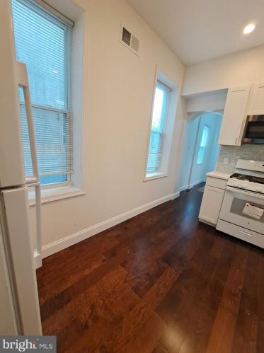 613 Front St, Camden NJ  08102-2129 exterior