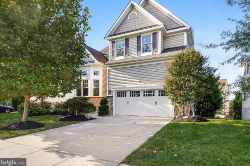 16 Starboard Way, Mount Laurel, NJ 08054-6118