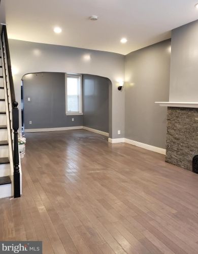 2222 12 St, Philadelphia PA 19147-1832 exterior