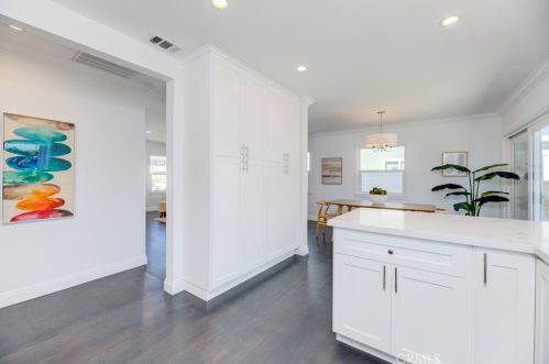 18902 Felbar Ave, Torrance CA  90504-5718 exterior