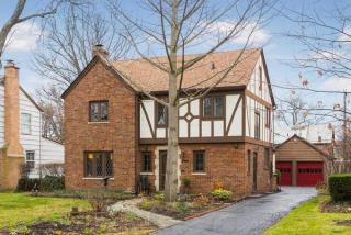 249 Cassingham Rd, Columbus OH  43209-1461 exterior