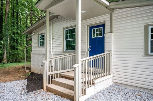 2230 Brannen Rd, Atlanta GA  30316-4118 exterior