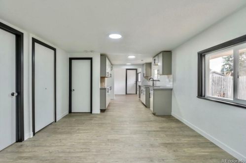 1542 Yosemite St, Denver CO  80220-5402 exterior