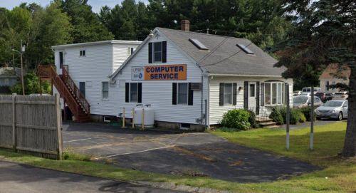 19 Weeks Ln, Dover, NH 03820-2500