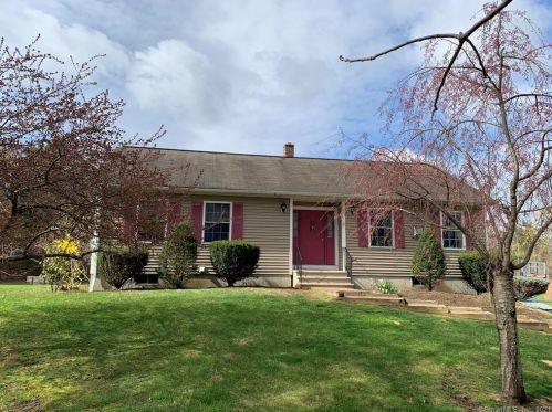36 Kellogg Rd, Canaan, CT 06031-1405