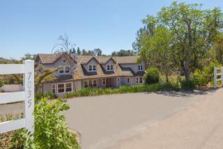7035 Elfin Oaks Rd, Escondido, CA 92029-5906