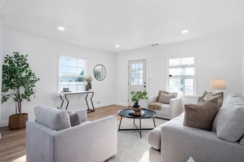 1120 Boynton St, Glendale CA  91205-2828 exterior