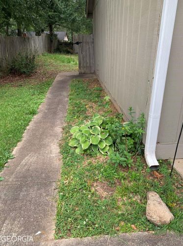 6682 Stone Ct, Rex GA  30273-2027 exterior