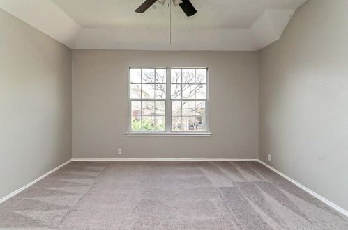 4621 Parkview Ln, Fort Worth TX  76137-5457 exterior