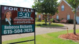 103 Lorelle Cir, Portland, TN 37148-2160
