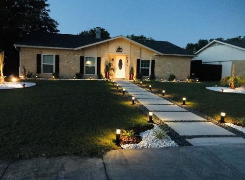 1801 Whiteoak Dr, Garland, TX 75040-5410