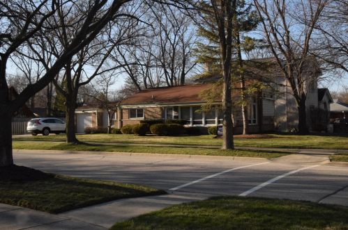 1831 Southland Ave, Highland Park, IL 60035-2850