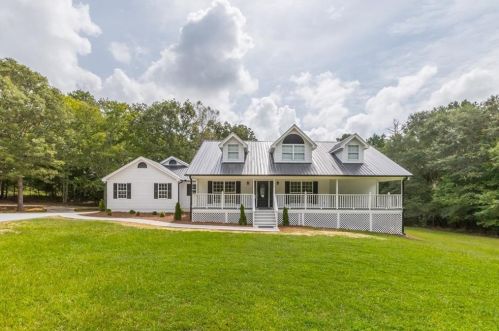 1068 Old Hoods Mill Rd, Commerce, GA 30529-4526