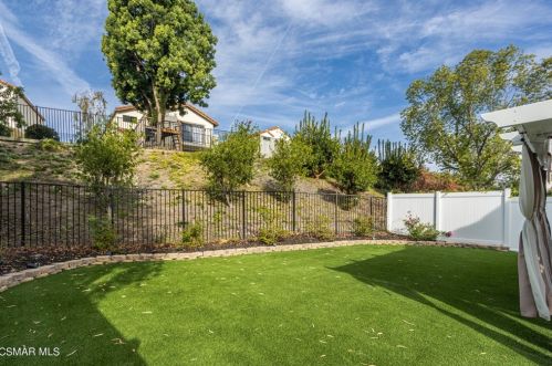 865 Links Vw Dr, Simi Valley CA 93065-6661 exterior