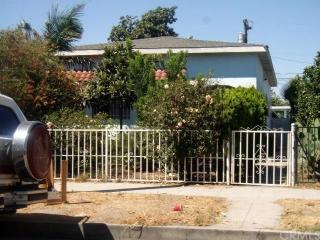 1349 54th St, Los Angeles, CA 90037-3440