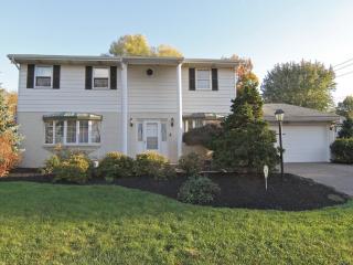 2920 Fairmont St, Allentown PA  18104-2717 exterior