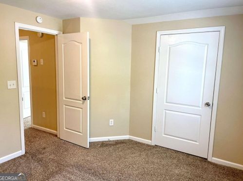 110 Wellbrook Ct, Conyers GA  30012-3826 exterior