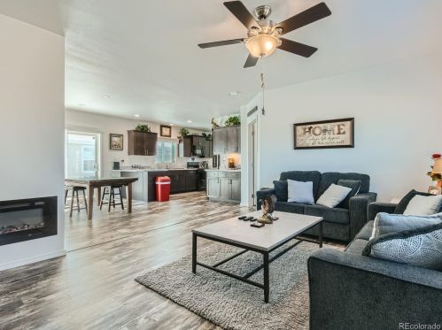 111 Juniper Cir, Fort Morgan CO 80705-4860 exterior