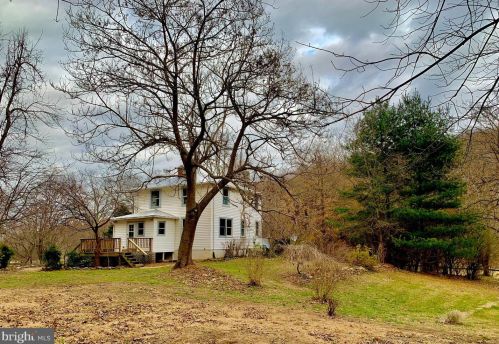 4146 Ashville Rd, Marshall, VA 20115-2934