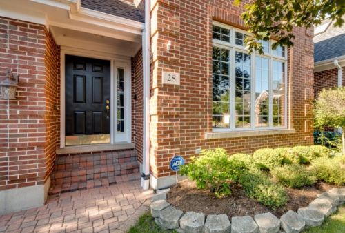 28 Windsor Dr, Elmhurst, IL 60126-3971