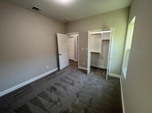 10300 Lone Pne Ln, Fort Worth TX  76108-3958 exterior