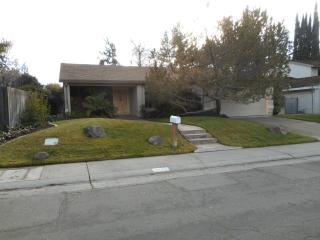 5027 Olive Oak Way, Carmichael, CA 95608-5657
