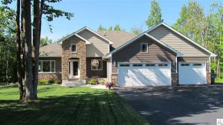 5063 Silver Leaf St, Duluth, MN 55811-4097