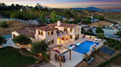 42970 Linda Via, Temecula, CA 92592-8021