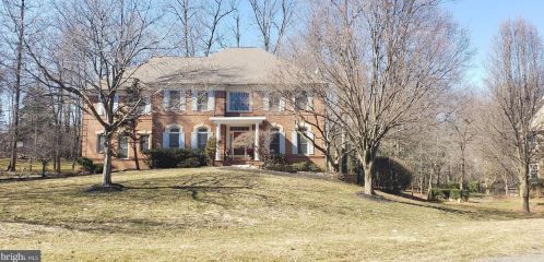12502 Nathaniel Oaks Dr, Herndon, VA 20171-1730