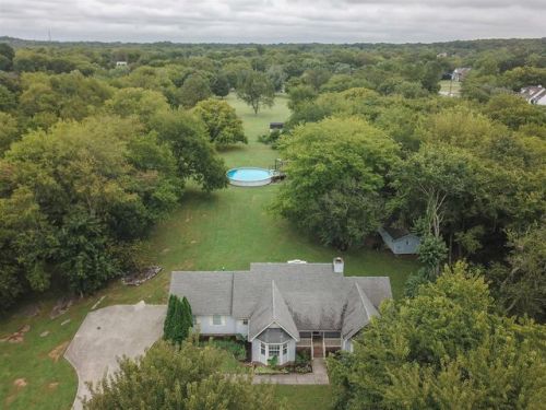3508 Long Shadow Ct, Murfreesboro, TN 37129-2501